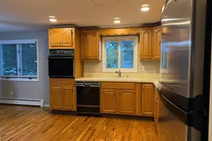 508 N Broome Ave, Lindenhurst, NY 11757 - Photo 3