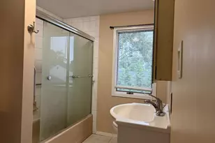 508 N Broome Ave, Lindenhurst, NY 11757 - Photo 11
