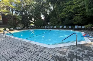 2 Fountain Ln, Scarsdale, NY 10583 - Photo 23