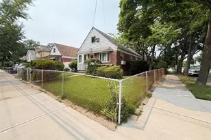 259-19 80th Ave, Glen Oaks, NY 11004 - Photo 39