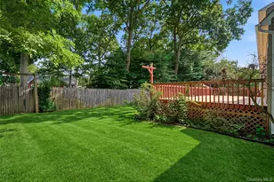 901 Liberty St, Bohemia, NY 11716 - Photo 35