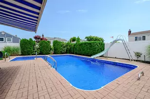 262 Rose St, Massapequa Park, NY 11762 - Photo 27