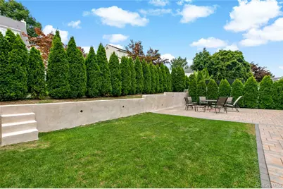 63 White Road, Scarsdale, NY 10583 - Photo 17