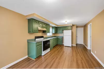 20 E Pine Street, Long Beach, NY 11561 - Photo 23