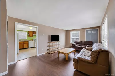 20 E Pine Street, Long Beach, NY 11561 - Photo 9
