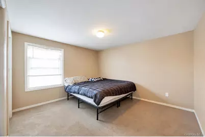 20 E Pine Street, Long Beach, NY 11561 - Photo 33