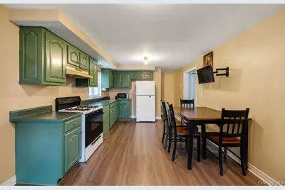 20 E Pine Street, Long Beach, NY 11561 - Photo 21