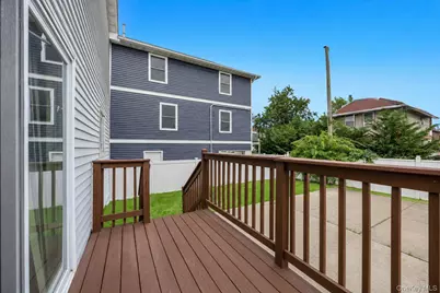 20 E Pine Street, Long Beach, NY 11561 - Photo 7
