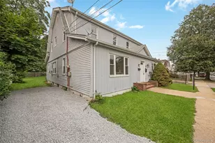 51 Peters Ave, Hempstead, NY 11550 - Photo 3
