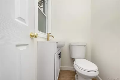 51 Peters Avenue, Hempstead, NY 11550 - Photo 15
