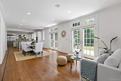 18 Sammis Lane, White Plains, NY 10605 - Photo 11
