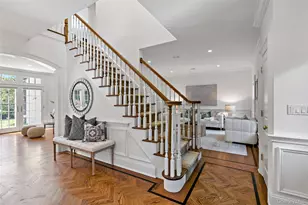 18 Sammis Ln, White Plains, NY 10605 - Photo 3
