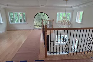 42-20 247th St, Little Neck, NY 11363 - Photo 5