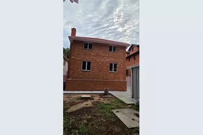 42-20 247th Street, Little Neck, NY 11363 - Photo 17