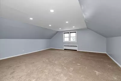 49 Middlecamp Road, Westbury, NY 11590 - Photo 17