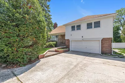 49 Middlecamp Road, Westbury, NY 11590 - Photo 25