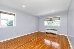 49 Middlecamp Rd, Westbury, NY 11590 - Photo 13