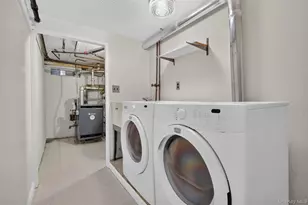 146-18 Kalmia Ave, Flushing, NY 11355 - Photo 21