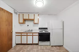 3310 Gunther Ave, Bronx, NY 10469 - Photo 17