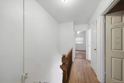 3310 Gunther Avenue, Bronx, NY 10469 - Photo 11