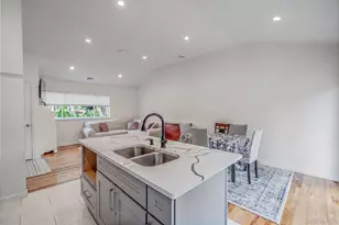 48 Hillside Ave, Patchogue, NY 11772 - Photo 11