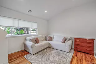 48 Hillside Ave, Patchogue, NY 11772 - Photo 15