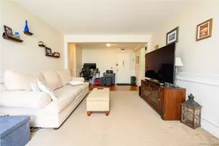 4 Sadore Ln, Yonkers, NY 10710 - Photo 3