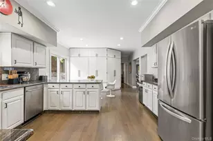 312 West St, Harrison, NY 10528 - Photo 11