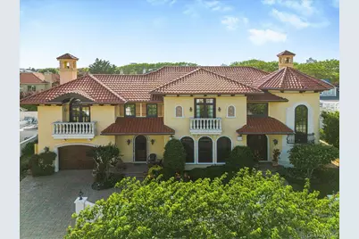 81 Montgomery Boulevard, Atlantic Beach, NY 11509 - Photo 3