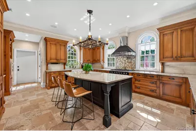 81 Montgomery Boulevard, Atlantic Beach, NY 11509 - Photo 11