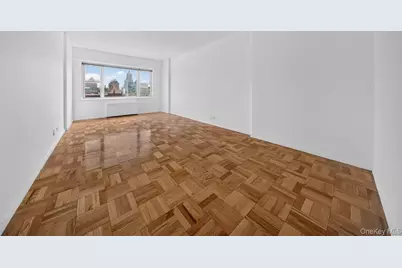 60 E 8th Street #18G, New York, NY 10003 - Photo 3