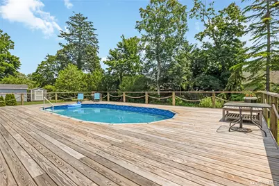 14 Danes Street, Blue Point, NY 11715 - Photo 33