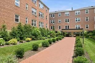 280 Atlantic Ave, East Rockaway, NY 11518 - Photo 3
