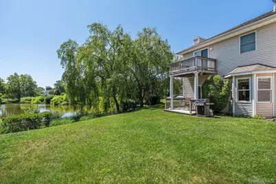 2001 Willow Pond Drive, Riverhead, NY 11901 - Photo 21
