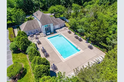 2001 Willow Pond Drive, Riverhead, NY 11901 - Photo 25