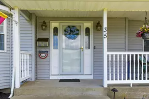 35 Dennis Ln, Bethpage, NY 11714 - Photo 7