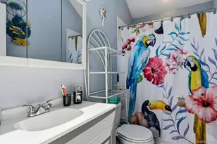 35 Dennis Ln, Bethpage, NY 11714 - Photo 29