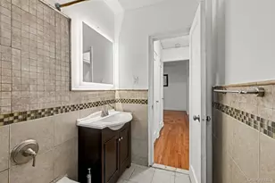 210 Martine Ave, White Plains, NY 10601 - Photo 15