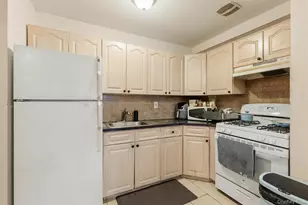 717 E 215th St, Bronx, NY 10467 - Photo 33