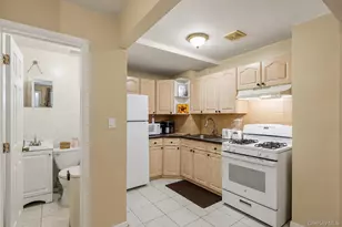 717 E 215th St, Bronx, NY 10467 - Photo 15