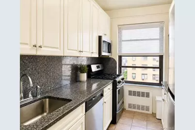 9940 63 Road #11AA, Rego Park, NY 11374 - Photo 3