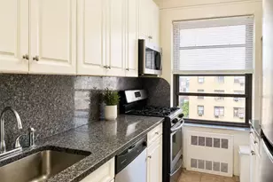 9940 63 Rd, Rego Park, NY 11374 - Photo 3
