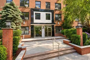 9940 63 Rd, Rego Park, NY 11374 - Photo 9