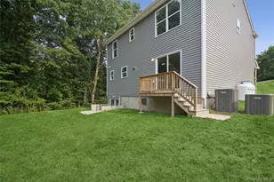 65 Ozark St, Centereach, NY 11720 - Photo 9