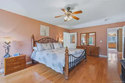 302 Lakeside Road, Newburgh, NY 12550 - Photo 23