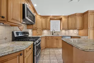 37 Harding Ave, Valhalla, NY 10595 - Photo 7