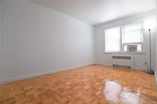 69-26 174th St, Fresh Meadows, NY 11365 - Photo 13