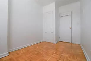 69-26 174th St, Fresh Meadows, NY 11365 - Photo 17