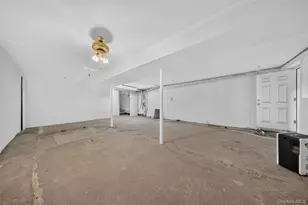 143-27 Roosevelt Ave, Flushing, NY 11354 - Photo 39