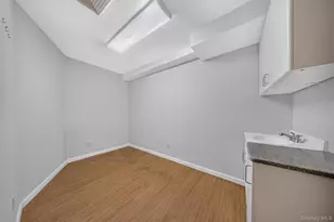 143-27 Roosevelt Ave, Flushing, NY 11354 - Photo 9
